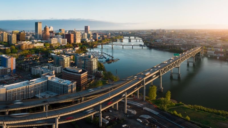 Frontier Airlines Portland International Airport – PDX Terminal