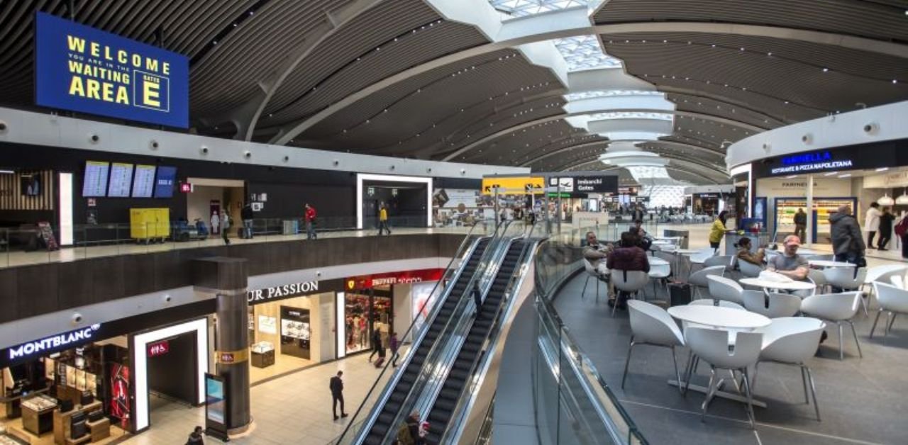 Qatar Airways Rome Airport Office in Italy