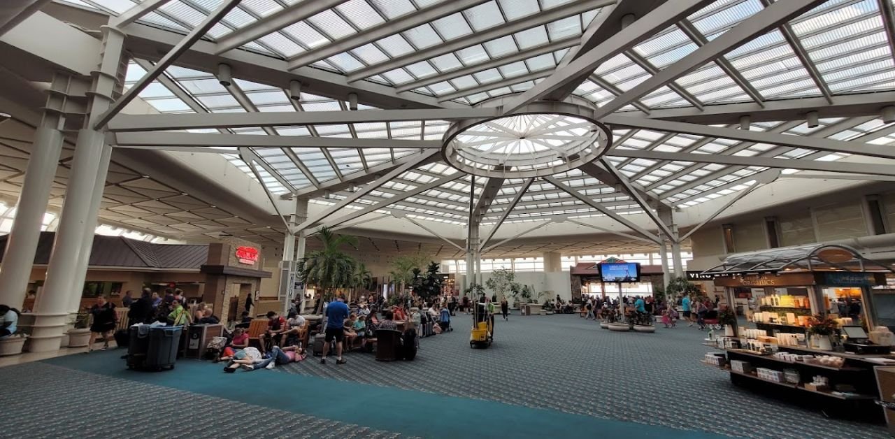 Singapore Airlines Orlando International Airport – MCO Terminal