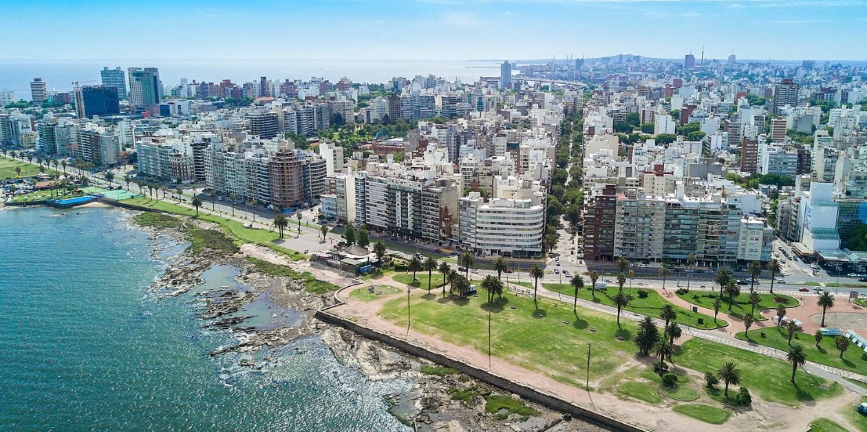 United Airlines Montevideo Reservations Office in Uruguay