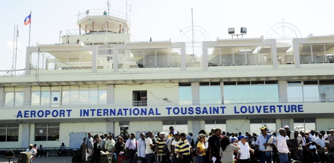 Air France Toussaint Louverture International Airport – PAP Terminal