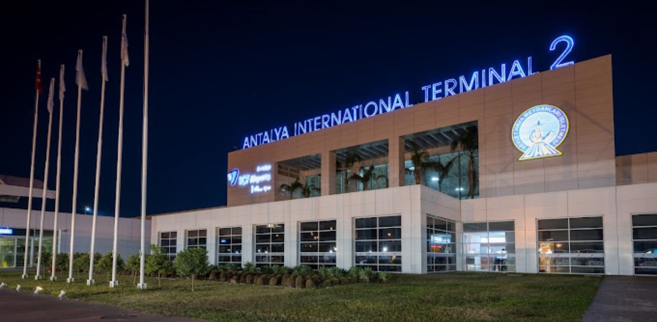 Starlux Airlines Antalya Airport – AYT Terminal