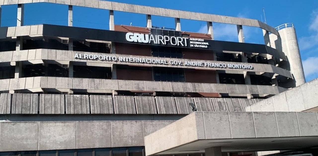 Starlux Airlines São Paulo/Guarulhos–Governor André Franco Montoro International Airport – GRU Terminal