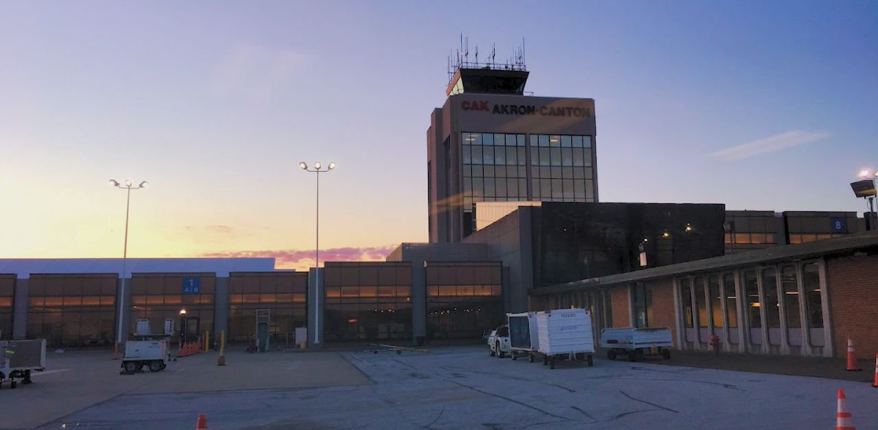 United Airlines Akron-Canton Airport – CAK Terminal