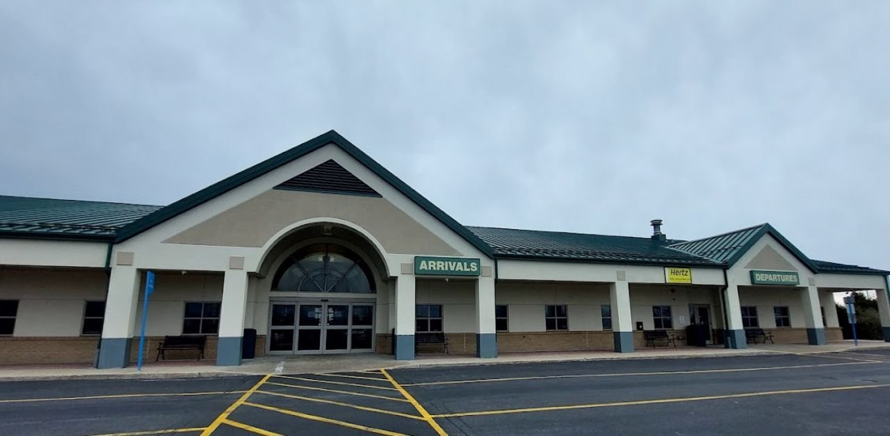 United Airlines Cambria County Airport – JST Terminal