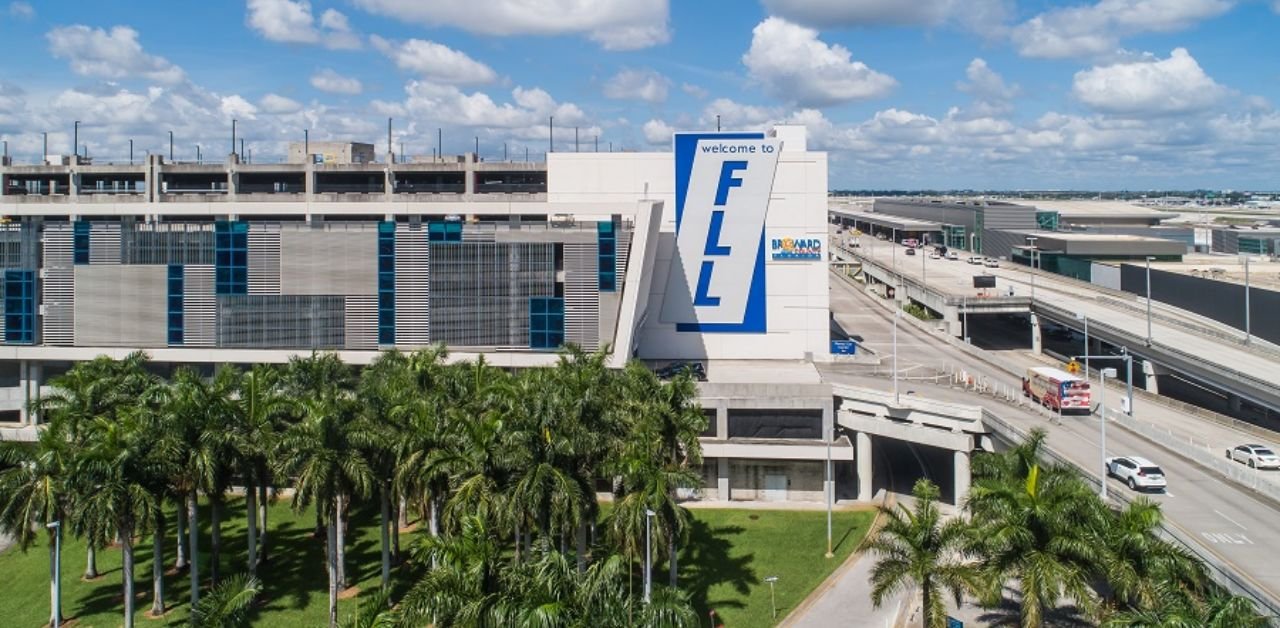 9 Airlines Fort Lauderdale Office In Florida