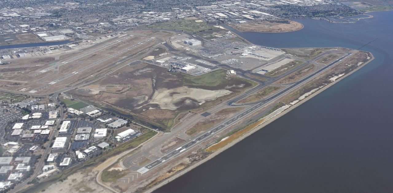 9 Airlines Oakland Office In California