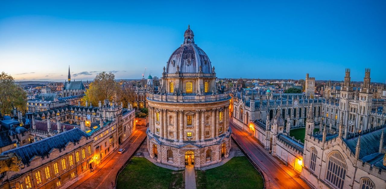 United Airlines Oxford Office in England